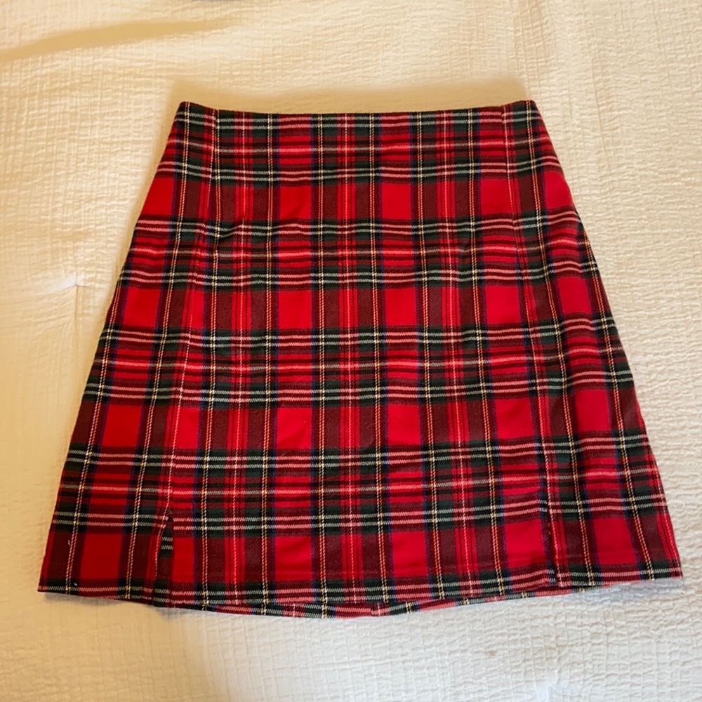 plaid red brandy melville skirt